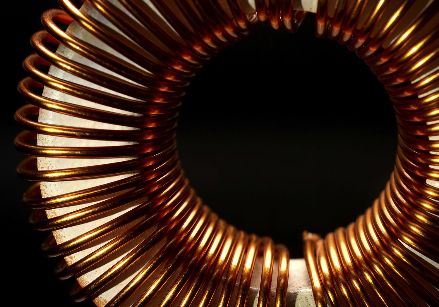 Image showing a Large inductor coil