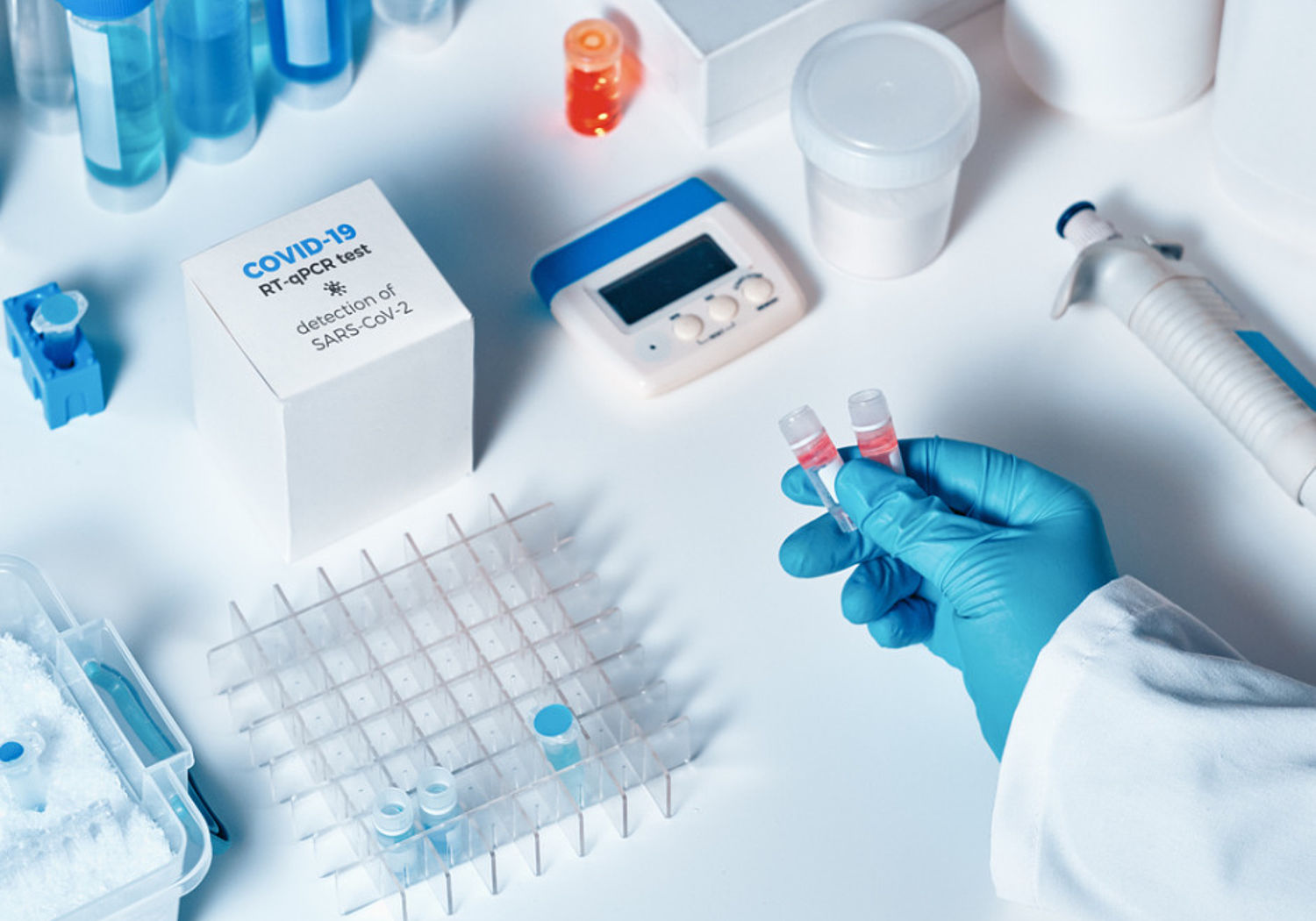 Image of COVID-19 test kit using real-time PCR amplification