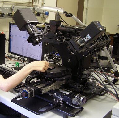 Ellipsometry measurement of a thin film sample