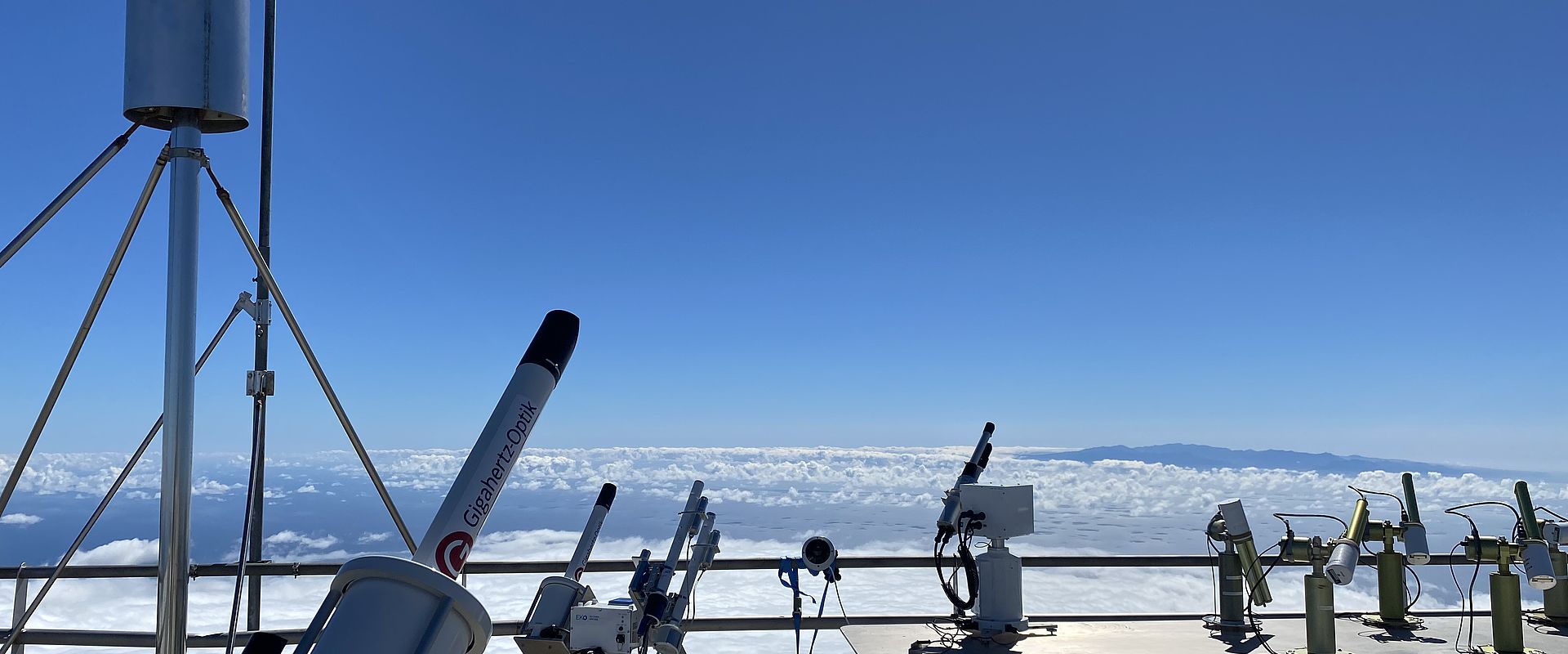 The BTS-Solar array spectroradiometer deployed at the 19ENV04 EMPIR MAPP field campaign at Izaña, Tenerife, September 2022