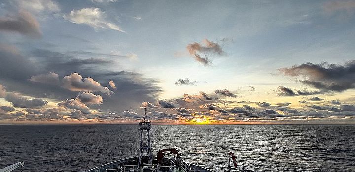 Large research ship 'Sonne', as it sailed across the Pacific under a cloudy sky