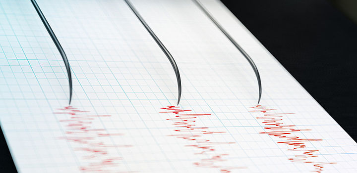 Image of a seismograph showing earthquake activity