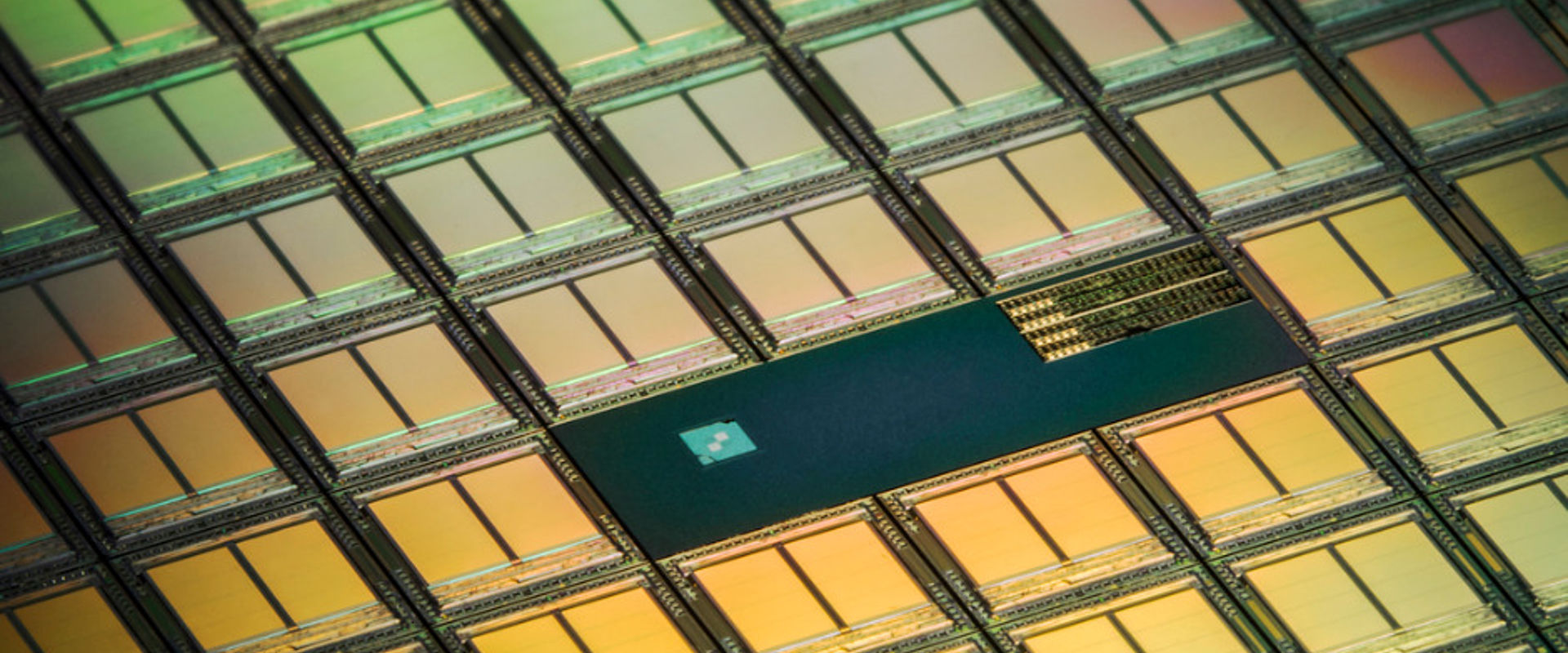 Memory modules wafer macro picture id464697782