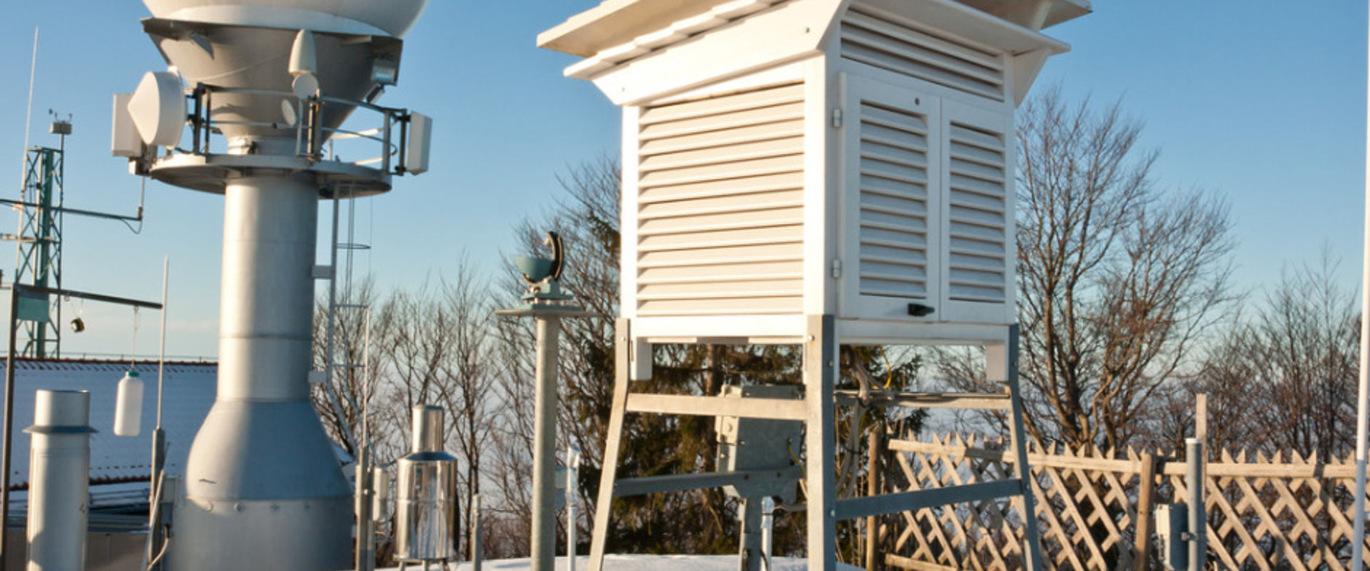 Weather equipment picture id186818179