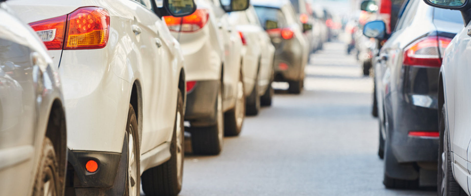 Traffic during the rush hour picture id479330974